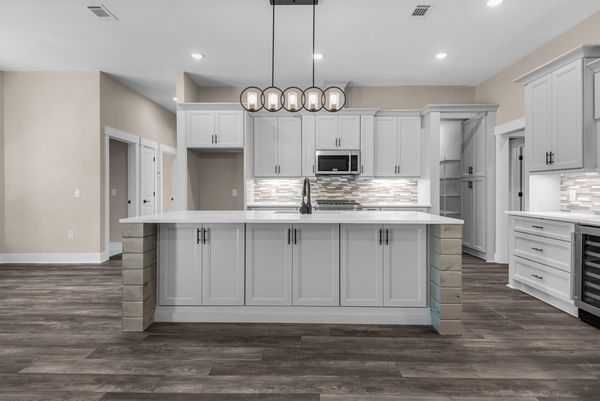 Custom home built by Avant Home Builders at 2154 Villa Ct, Northwest Florida